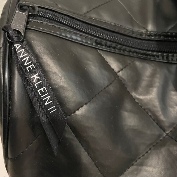 Vintage Anne Klein Black Quilted Weekend Duffle Bag - Picture 4 of 7